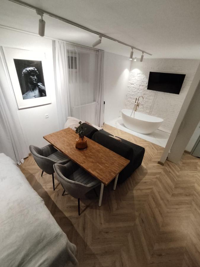 Apartamenty Munn 1 ชเตชชิน ภายนอก รูปภาพ