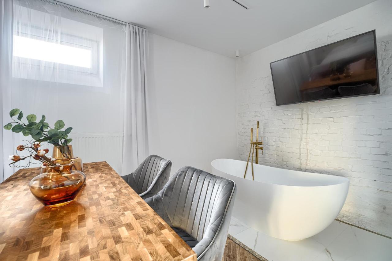 Apartamenty Munn 1 ชเตชชิน ภายนอก รูปภาพ